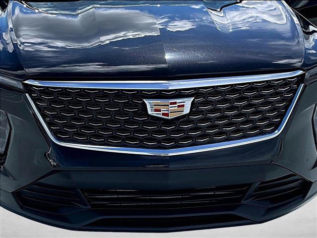 Certified 2024 Cadillac XT4 Luxury FWD image 30