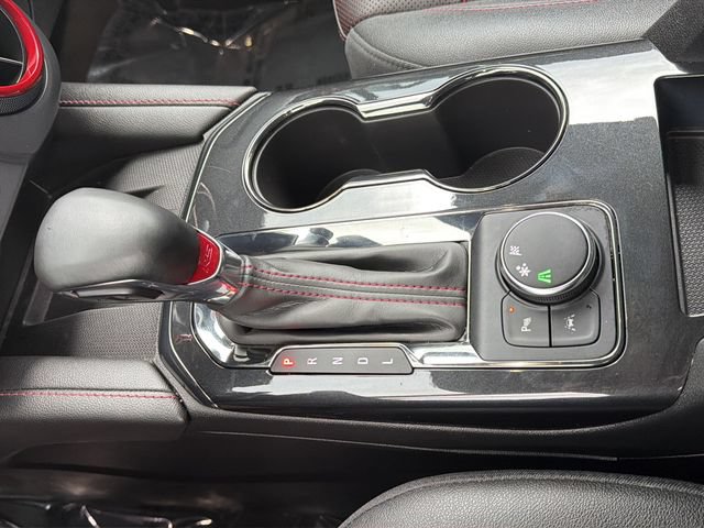 Used 2025 Chevrolet Blazer RS FWD image 25