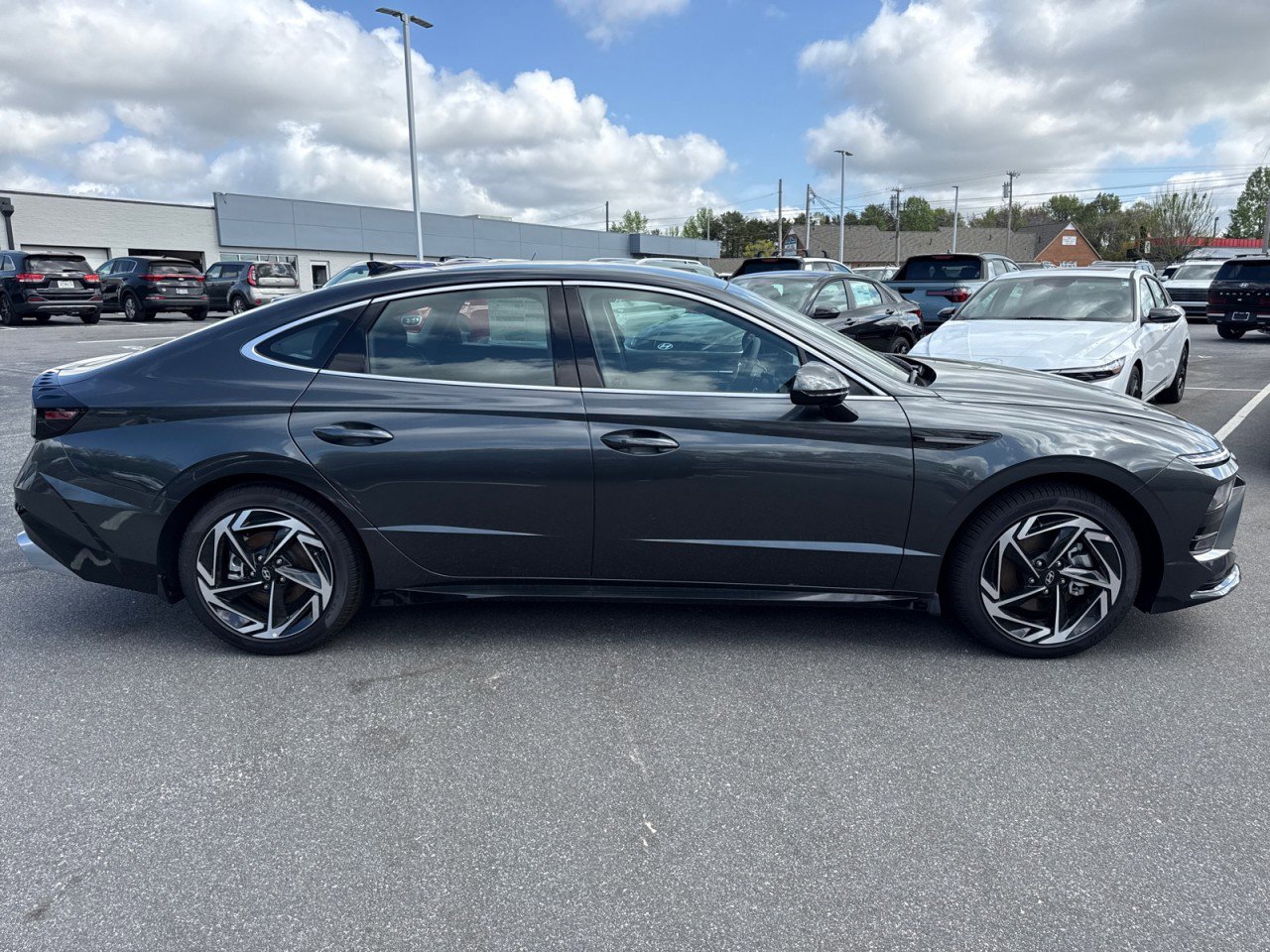 New 2026 Hyundai Sonata SEL image 8