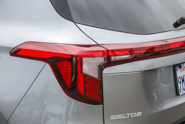 Used 2024 Kia Seltos S AWD/4WD image 10