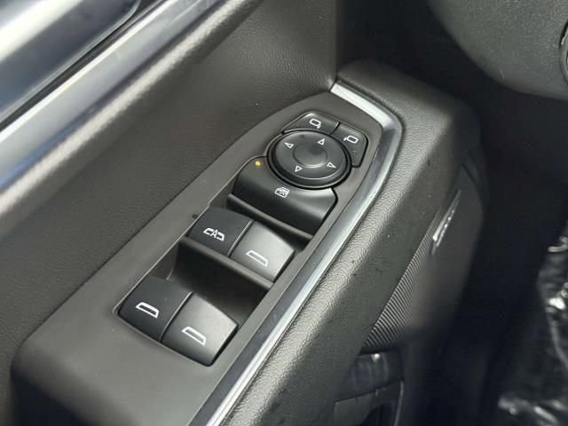 Used 2025 Chevrolet Silverado 1500 LT Trail Boss w/ Convenience Package II AWD/4WD image 19