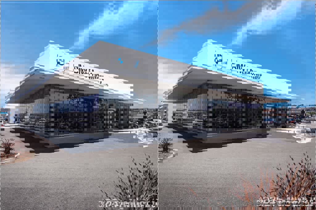 Used 2023 BMW M850i xDrive Coupe w/ Driving Assistance Package image 37