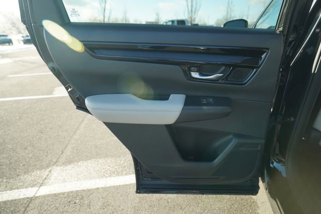 Used 2023 Honda CR-V EX-L image 17