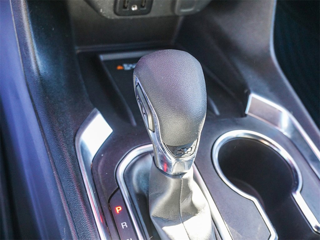 Used 2023 Chevrolet Traverse LT image 22