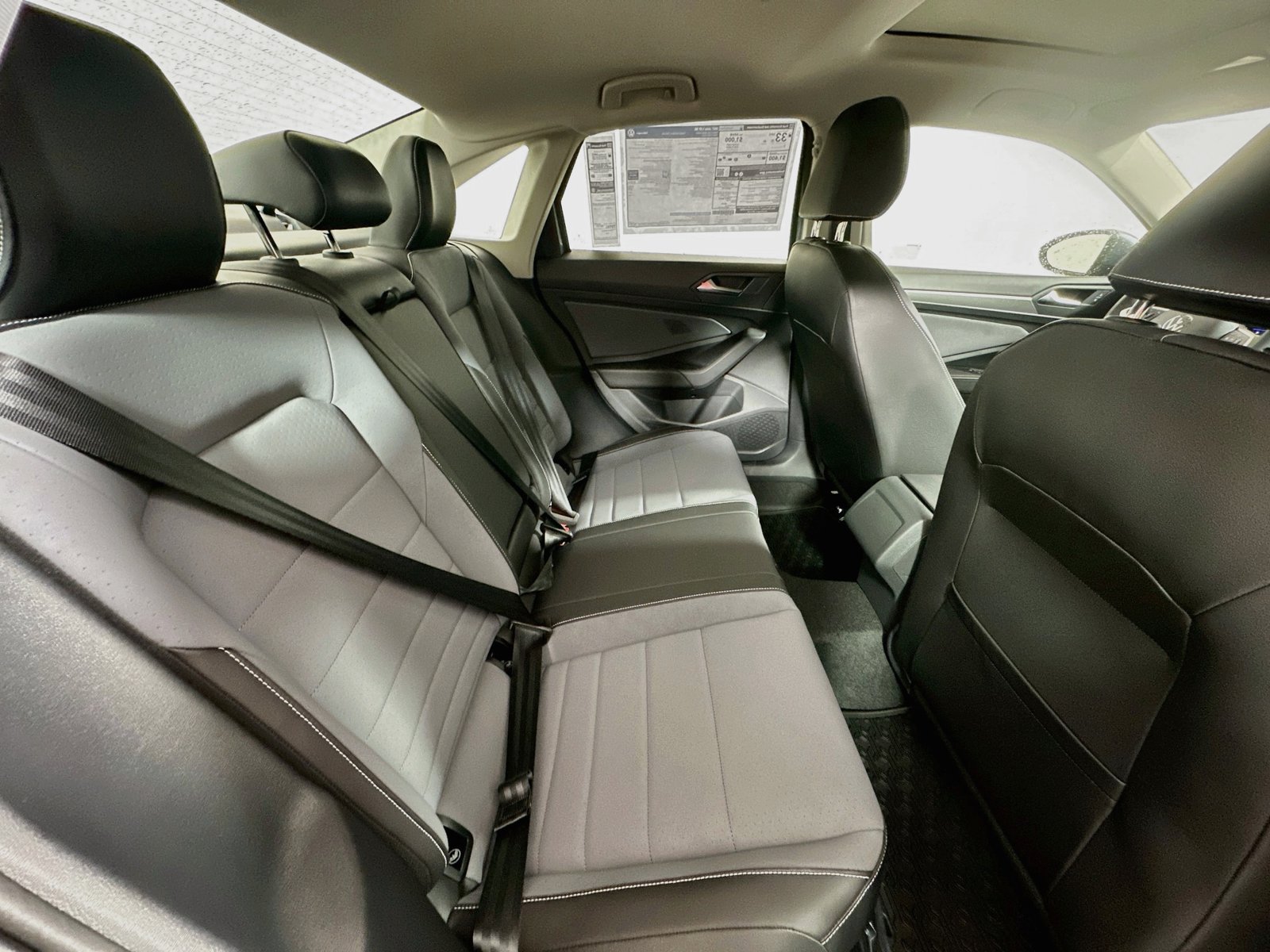 New 2027 Volkswagen Jetta SE FWD image 25