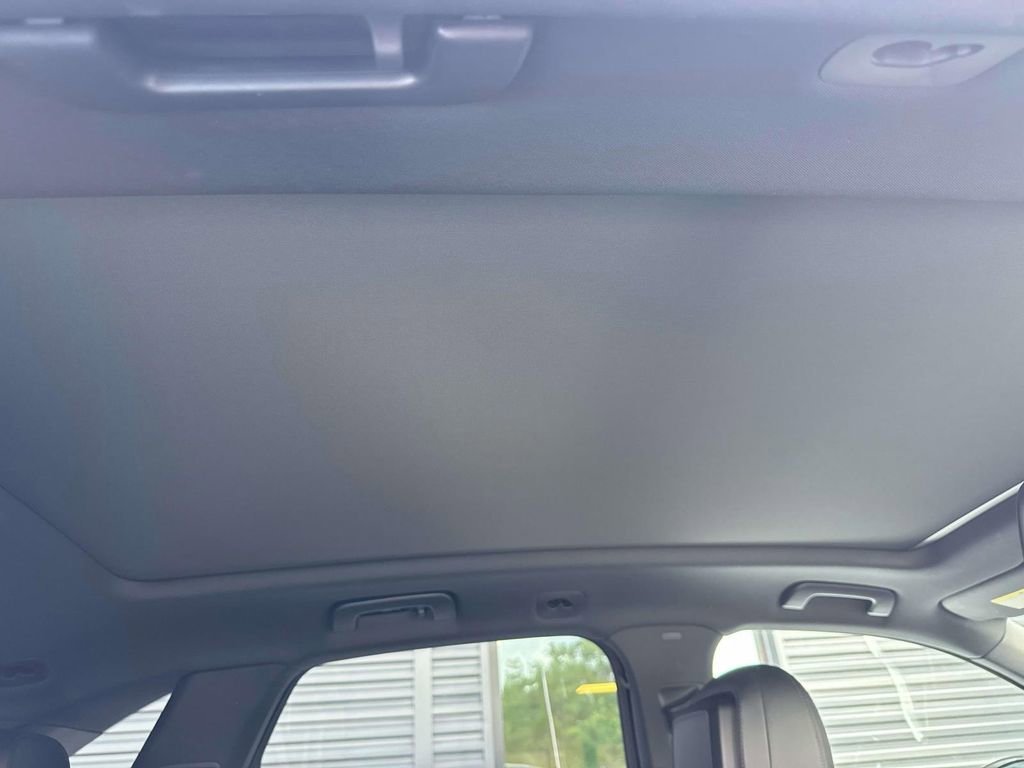 Certified 2023 Porsche Cayenne S Platinum image 15