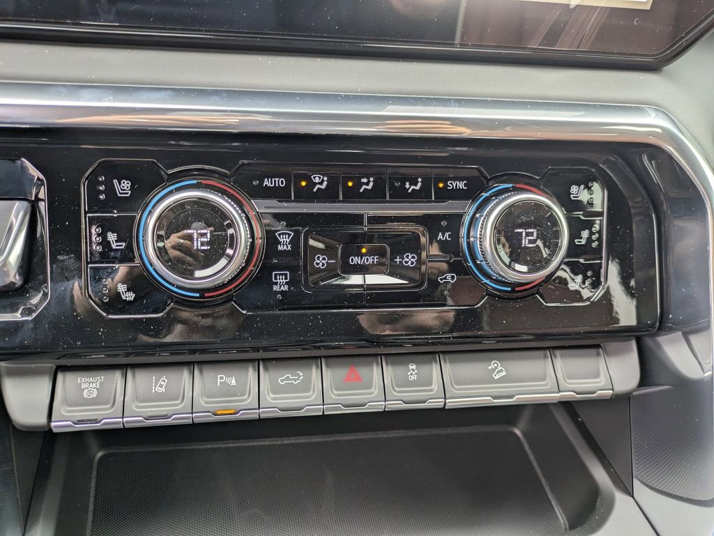 New 2026 GMC Sierra 2500 Denali Ultimate image 21