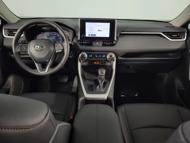 Used 2025 Toyota RAV4 XLE Premium FWD image 26