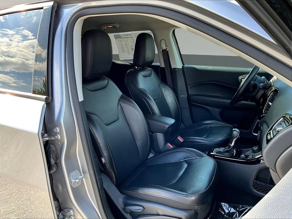 Used 2019 Jeep Compass Limited AWD/4WD image 30