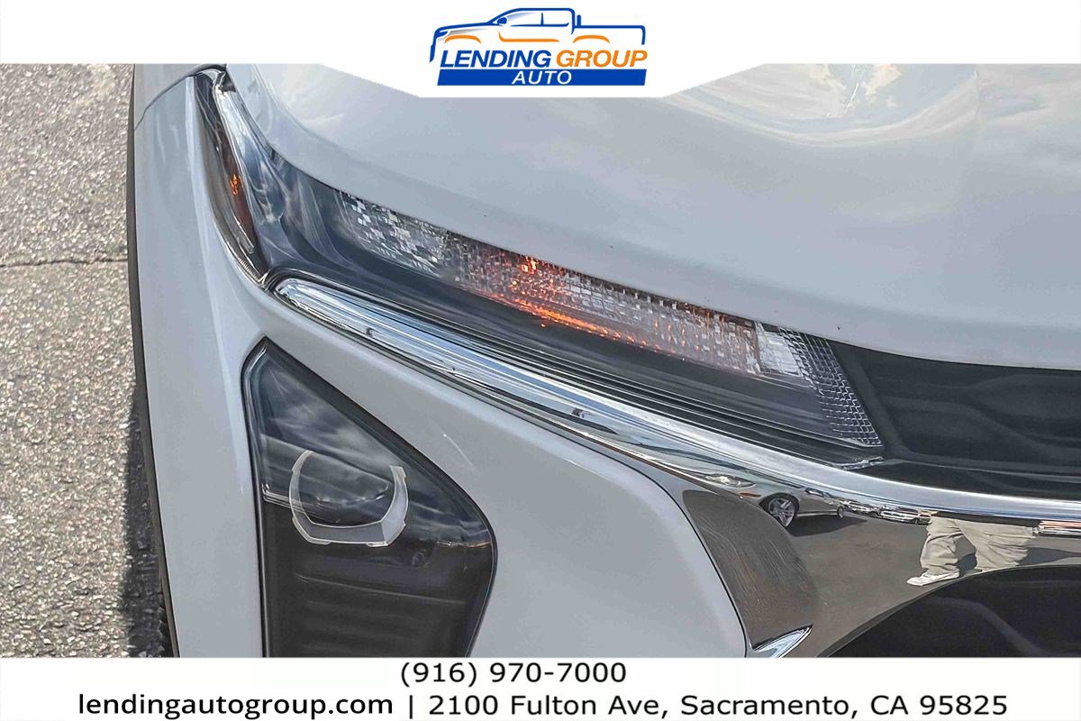 Used 2024 Chevrolet Trax LS FWD image 7