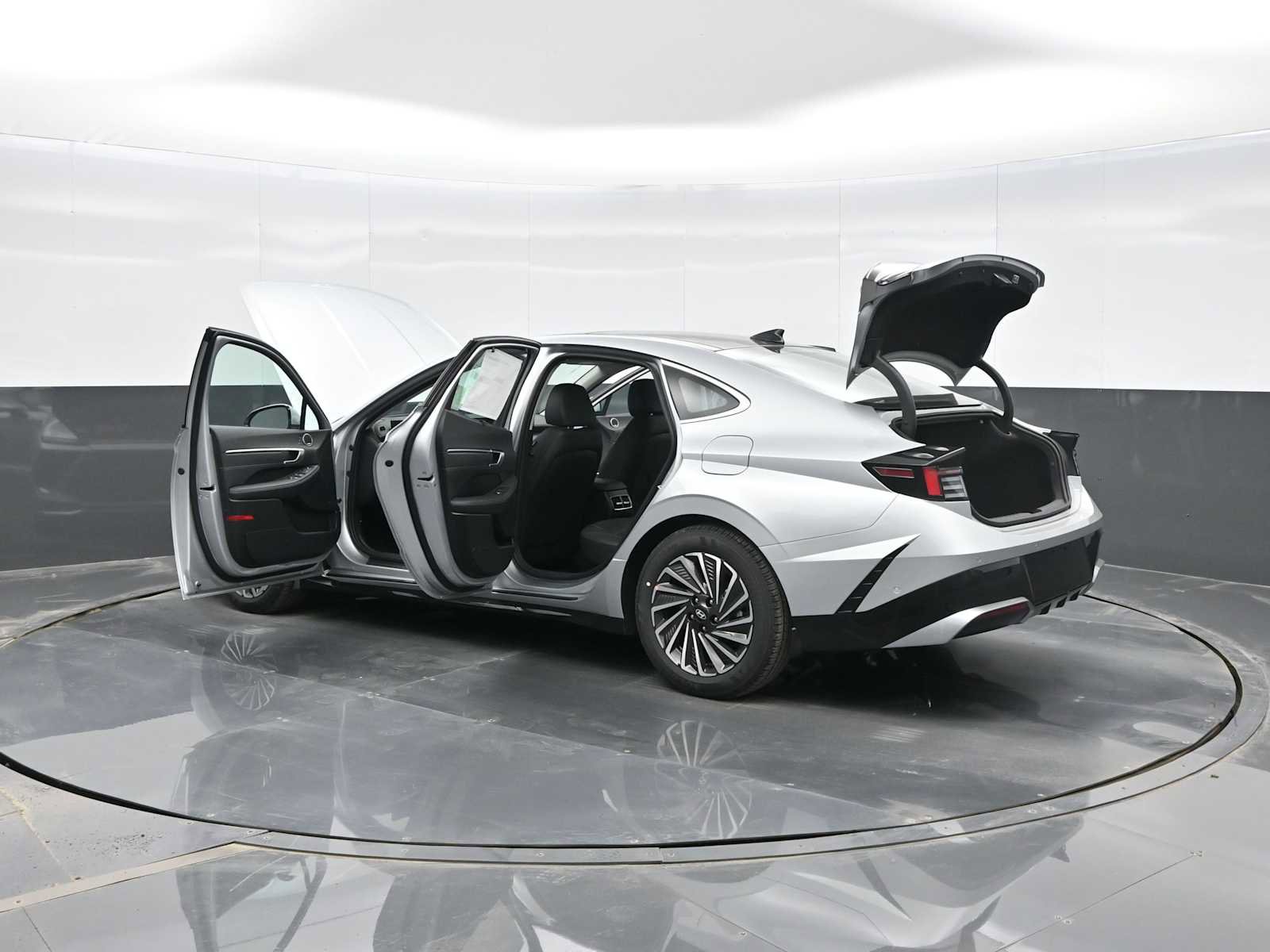 New 2026 Hyundai Sonata Limited image 39