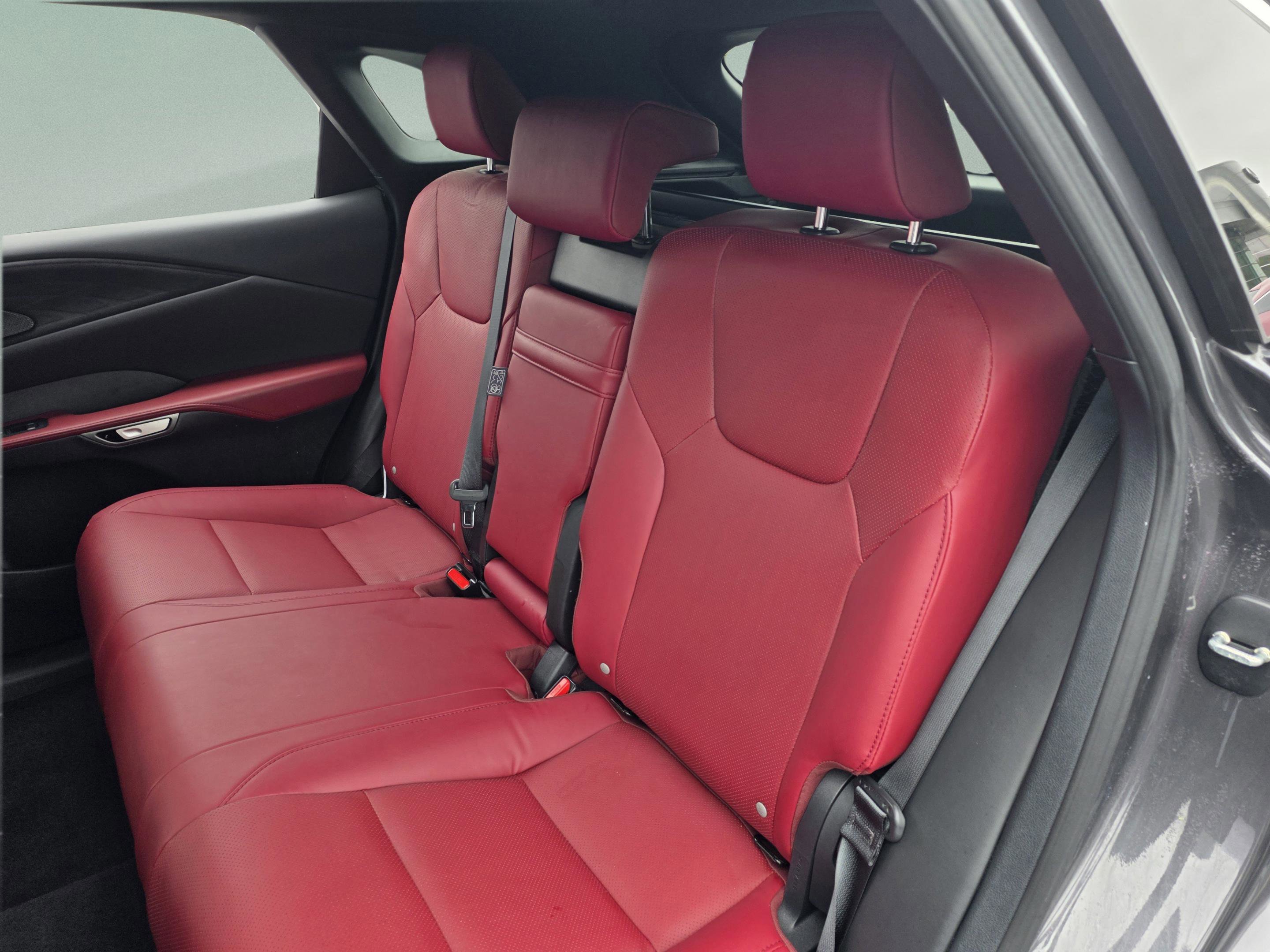 Certified 2024 Lexus RX 350 F Sport w/ Convenience Package image 19