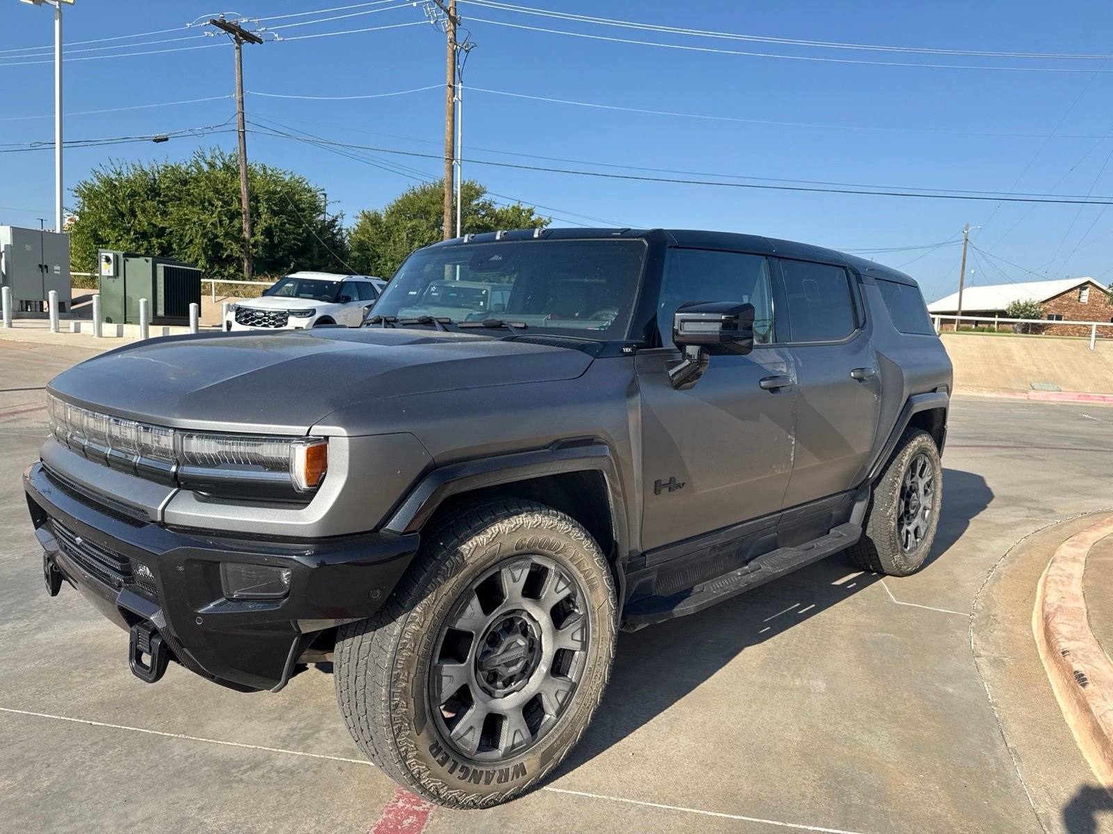 Used 2026 GMC Hummer EV 3X w/ Carbon Fiber Edition Package AWD/4WD image 7