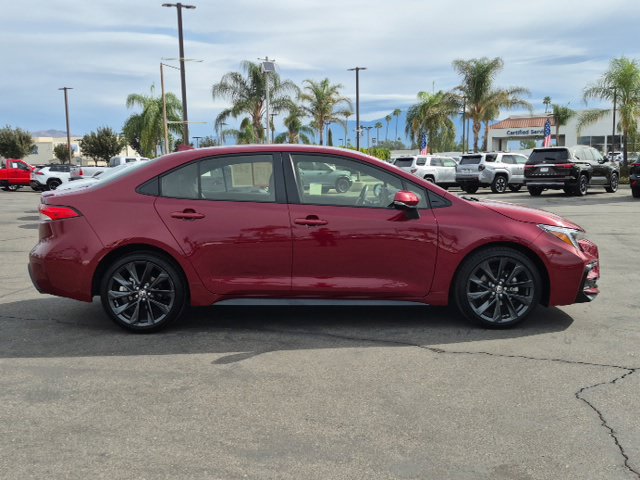Used 2026 Toyota Corolla SE FWD image 4