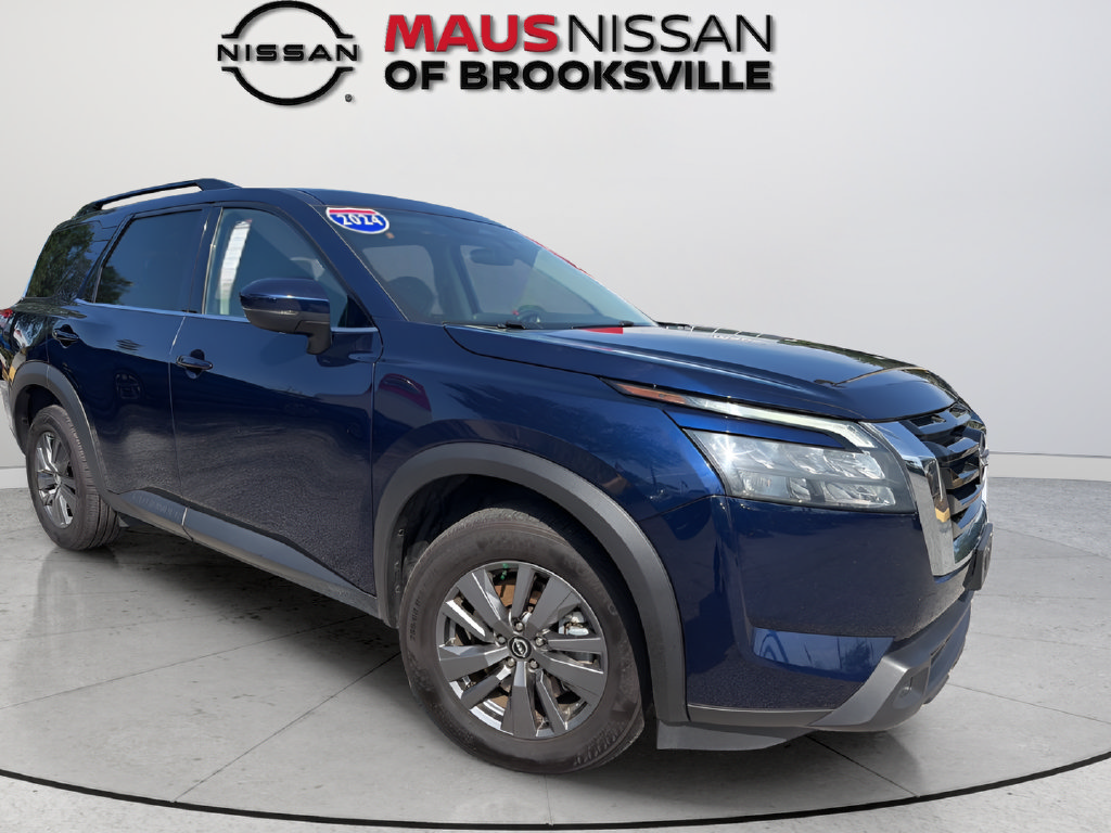 Certified 2024 Nissan Pathfinder SV