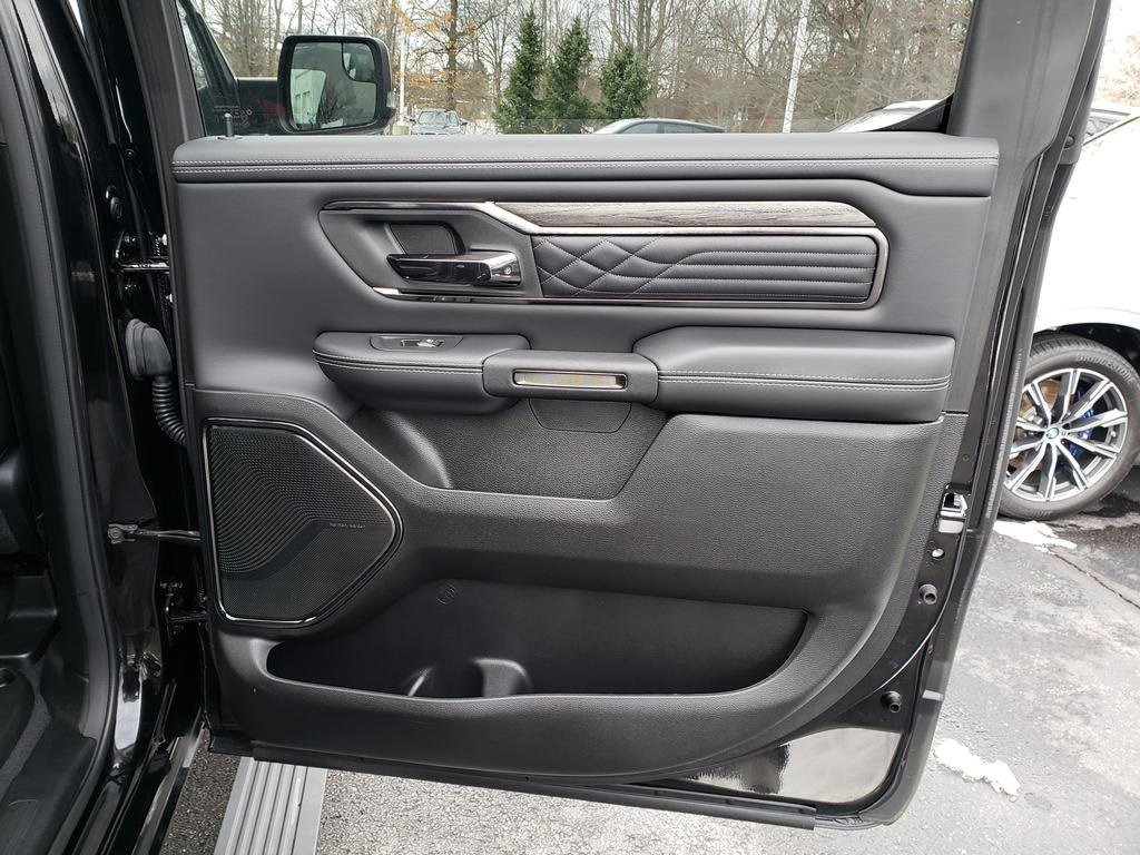 Used 2025 RAM 1500 Limited w/ Bed Utility Group image 17