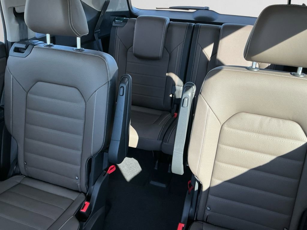 New 2026 Volkswagen Atlas SEL image 13