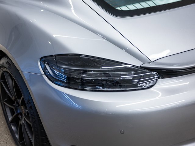 Used 2025 Porsche 718 Cayman GT4 image 23