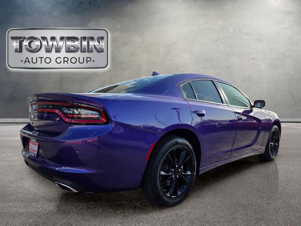 Used 2023 Dodge Charger SXT AWD/4WD image 4