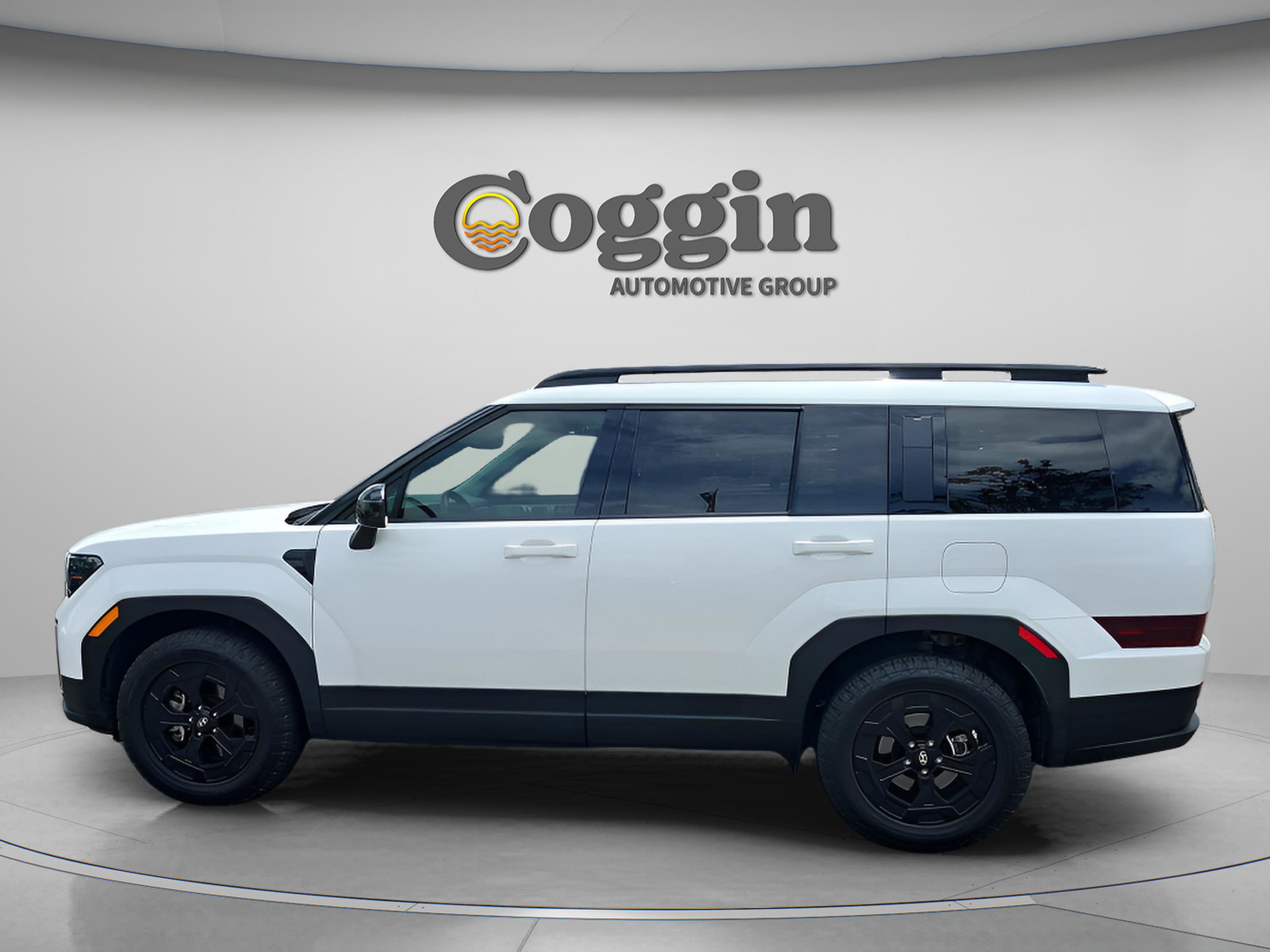 Used 2024 Hyundai Santa Fe XRT image 2