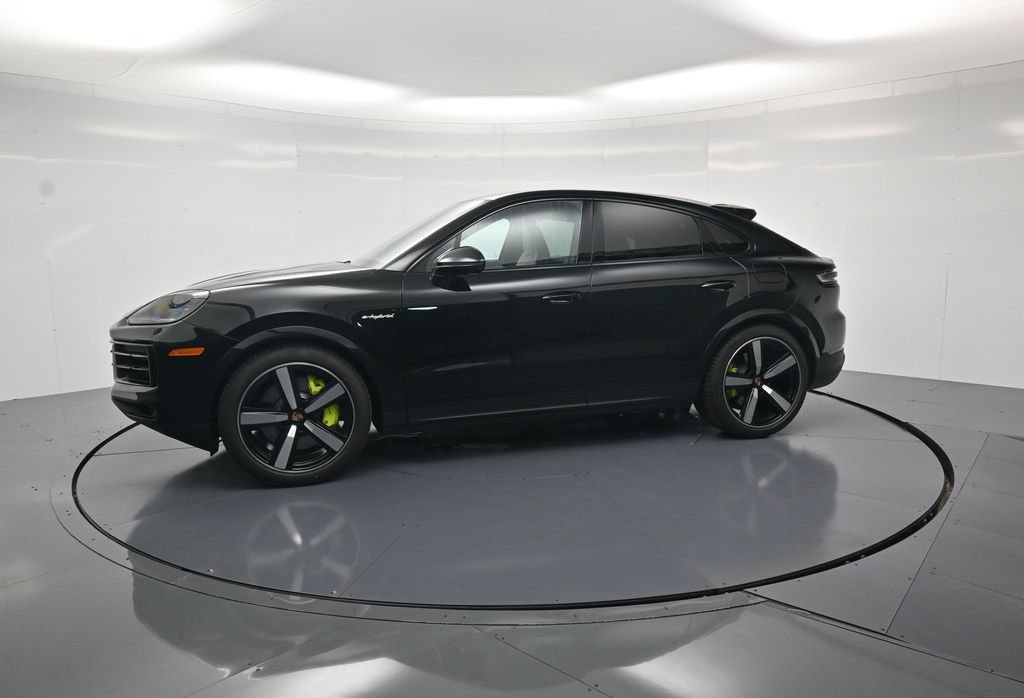 New 2026 Porsche Cayenne S AWD/4WD image 2