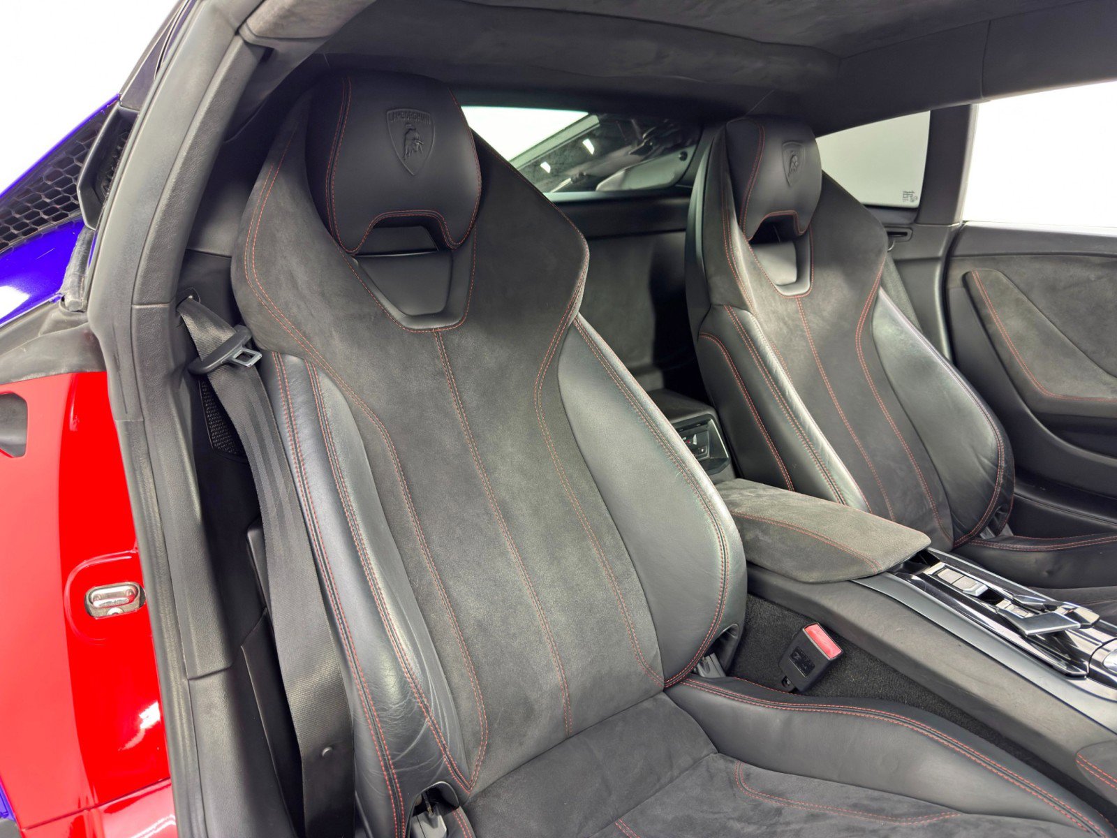 Used 2015 Lamborghini Huracan LP 610-4 image 29