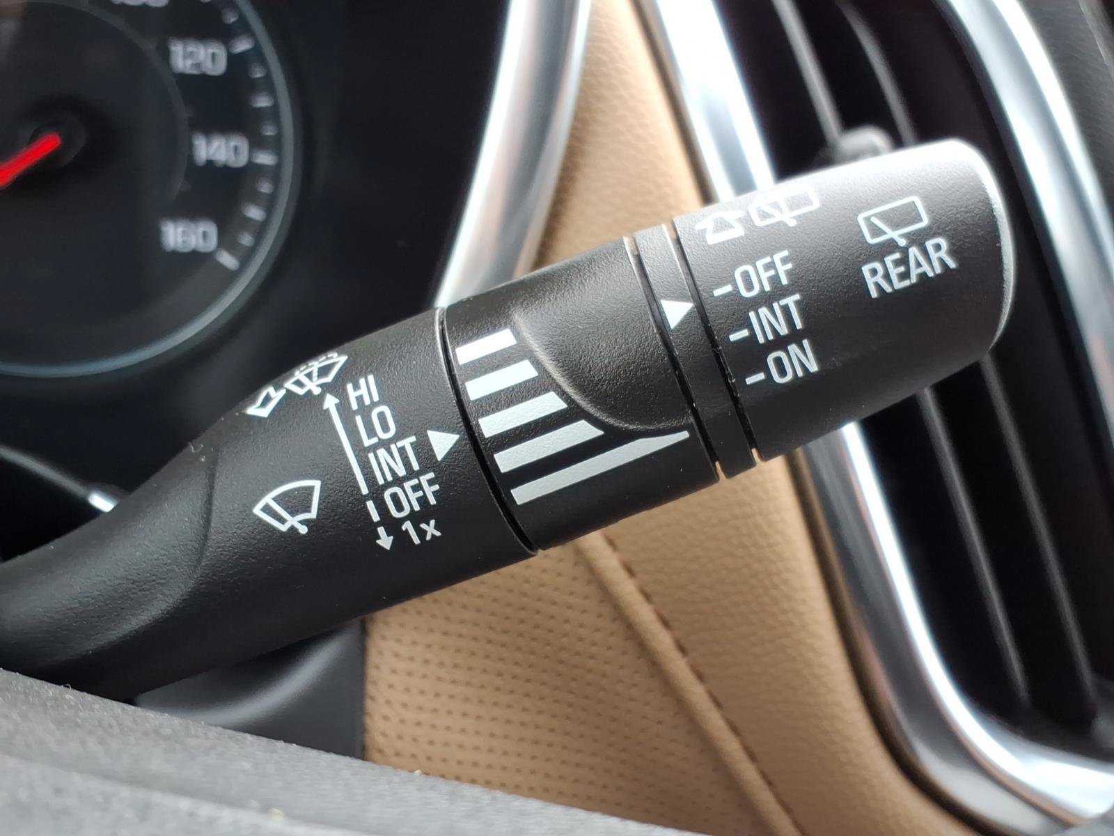 Used 2022 Chevrolet Equinox Premier AWD/4WD image 29