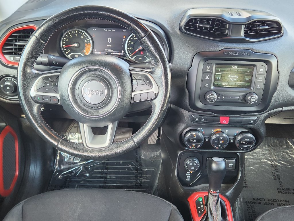 Used 2015 Jeep Renegade Trailhawk w/ Popular Equipment Group AWD/4WD image 3