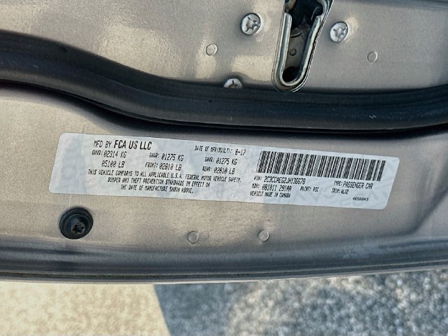 Used 2018 Chrysler 300 Limited RWD image 31