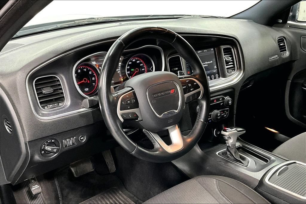 Used 2017 Dodge Charger R/T RWD image 16