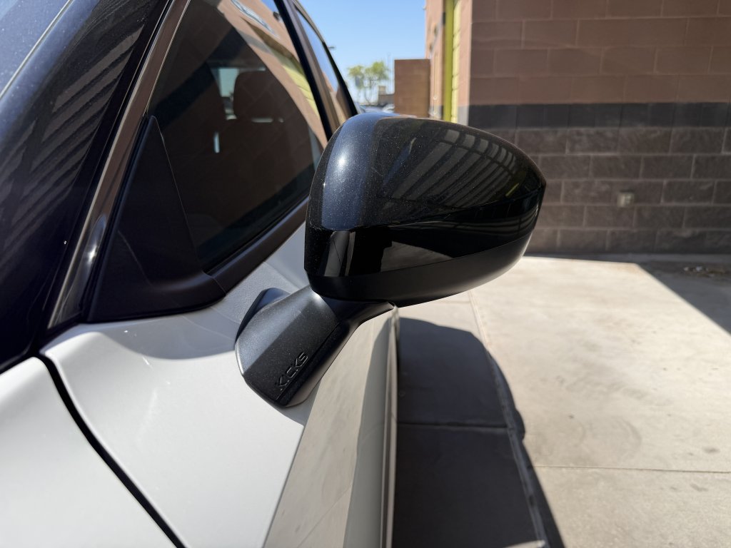 Used 2025 Nissan Kicks SV FWD image 12