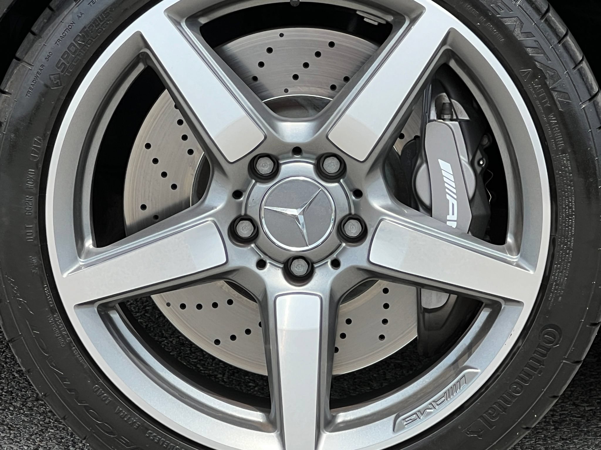 Used 2015 Mercedes-Benz SLK 55 AMG image 21