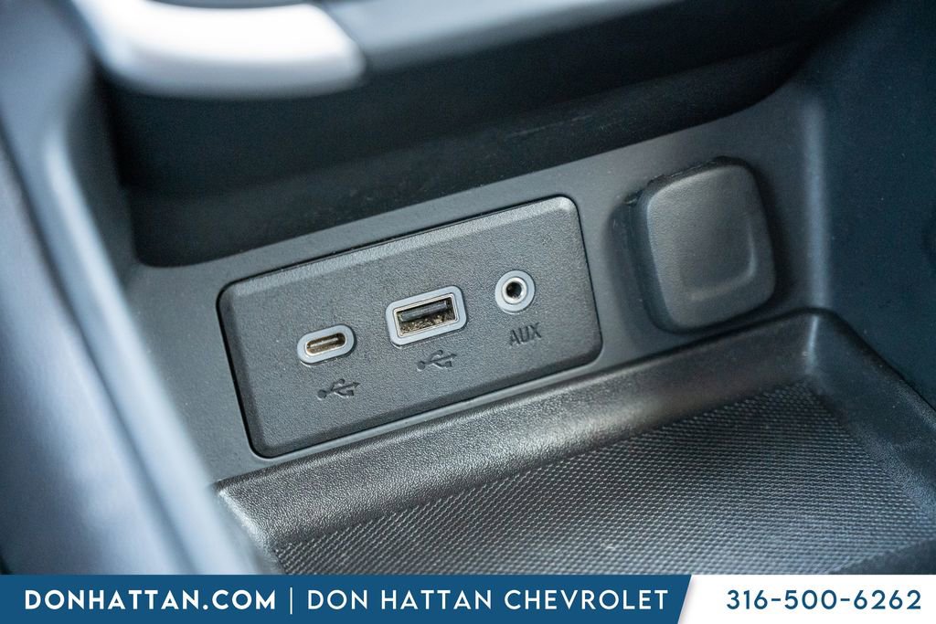 Used 2024 GMC Terrain SLE image 12