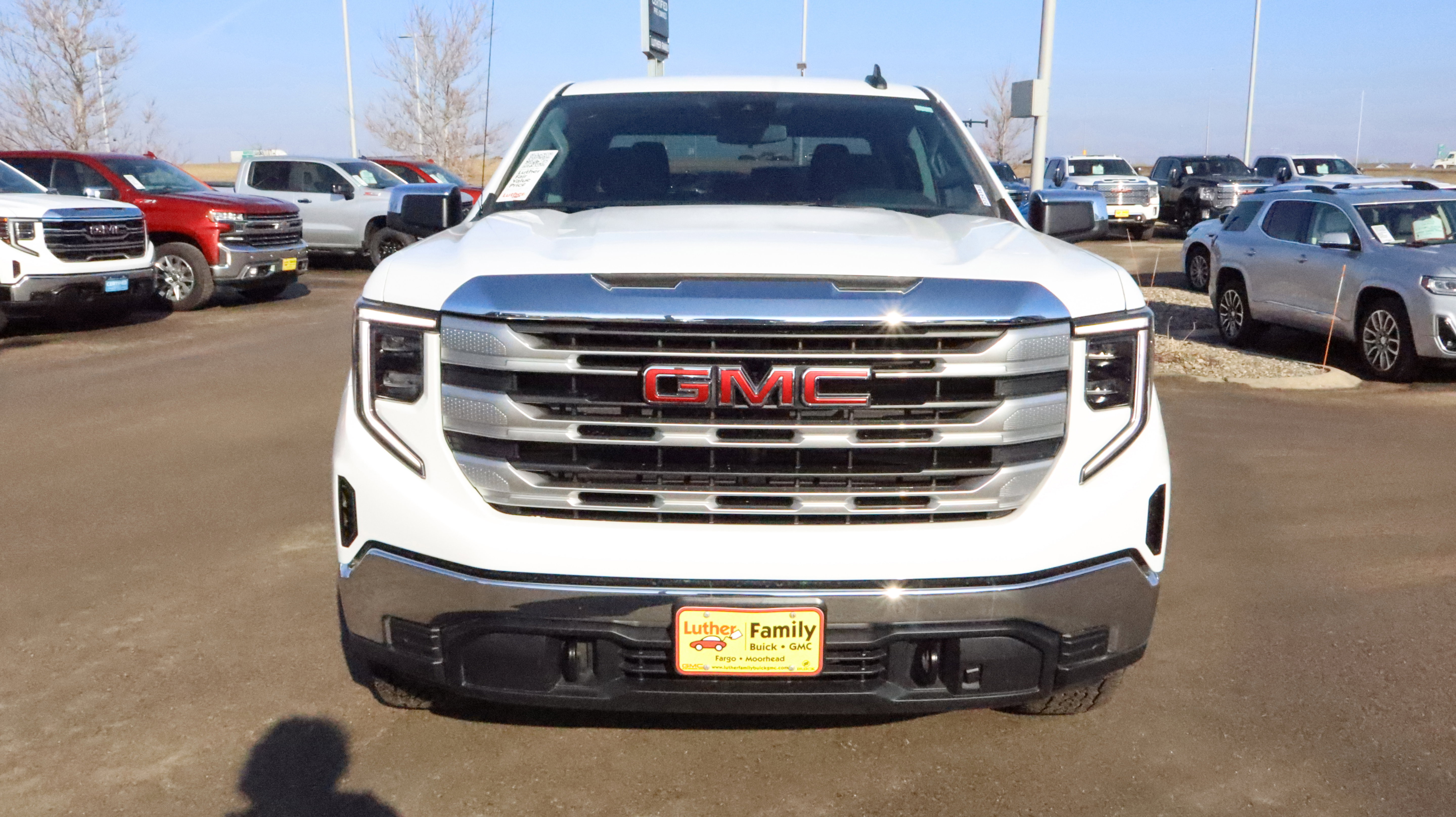 Certified 2023 GMC Sierra 1500 SLE AWD/4WD image 2