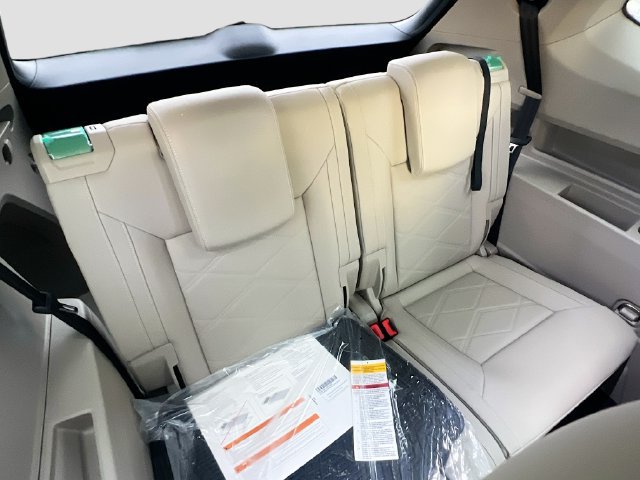 New 2026 Volkswagen Atlas SE FWD image 28