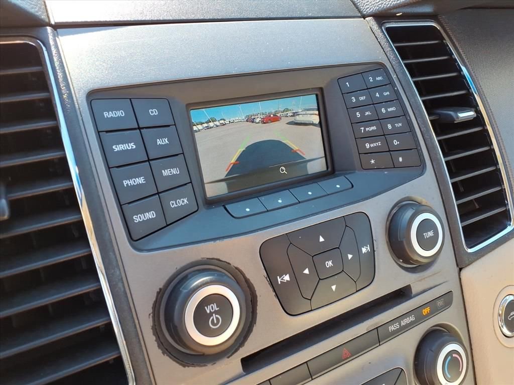 Used 2017 Ford Taurus SE image 22