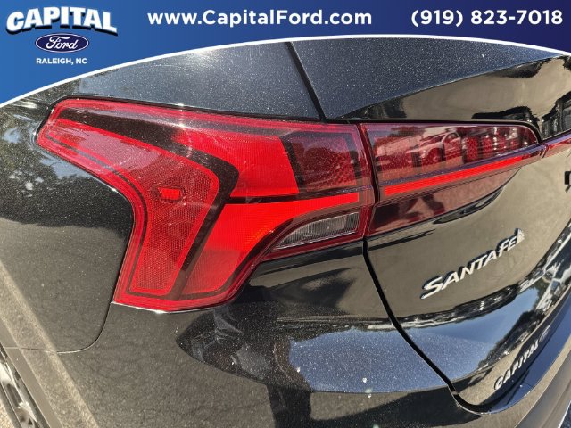 Used 2023 Hyundai Santa Fe Limited AWD/4WD image 15