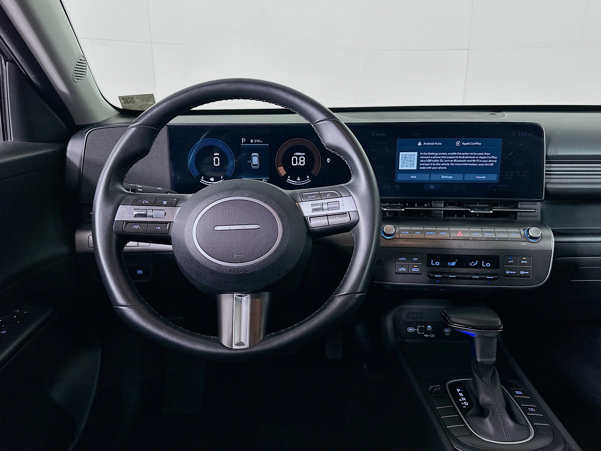 Used 2025 Hyundai Kona SEL image 17