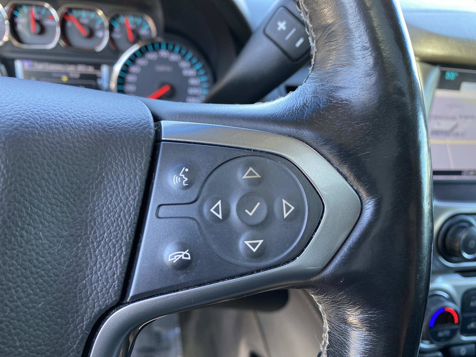 Used 2018 Chevrolet Tahoe LT w/ Luxury Package image 19