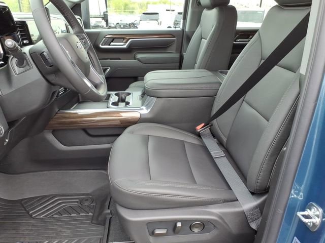 New 2026 Chevrolet Silverado 2500 LT w/ Trail Boss Package AWD/4WD image 6