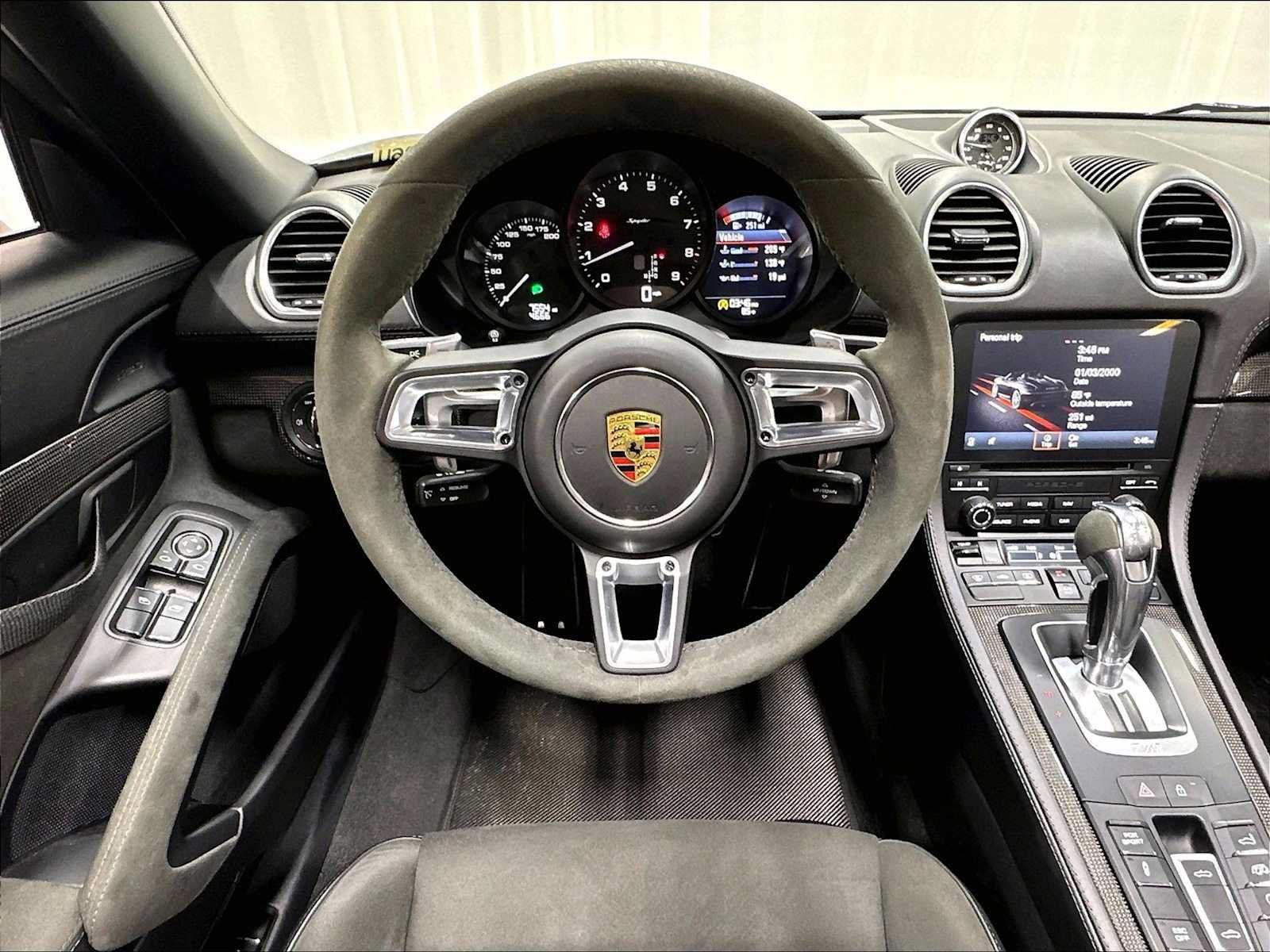 Used 2022 Porsche 718 Boxster Spyder RWD image 15