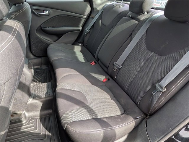 Used 2015 Dodge Dart SXT image 25