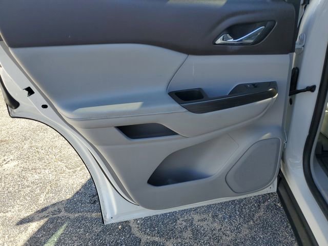 Used 2017 GMC Acadia SLT image 25