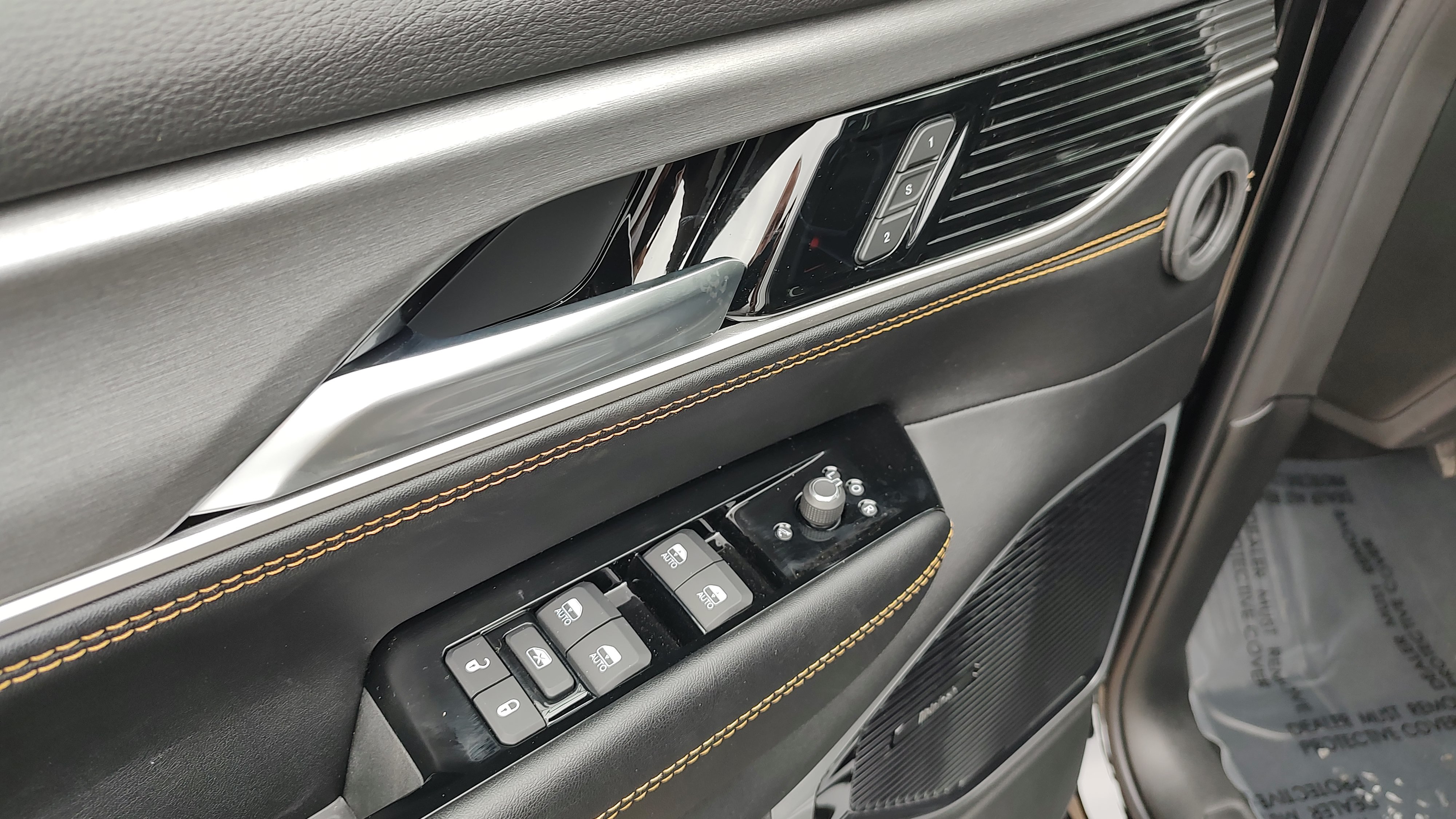 New 2026 Jeep Grand Wagoneer L 4WD image 11
