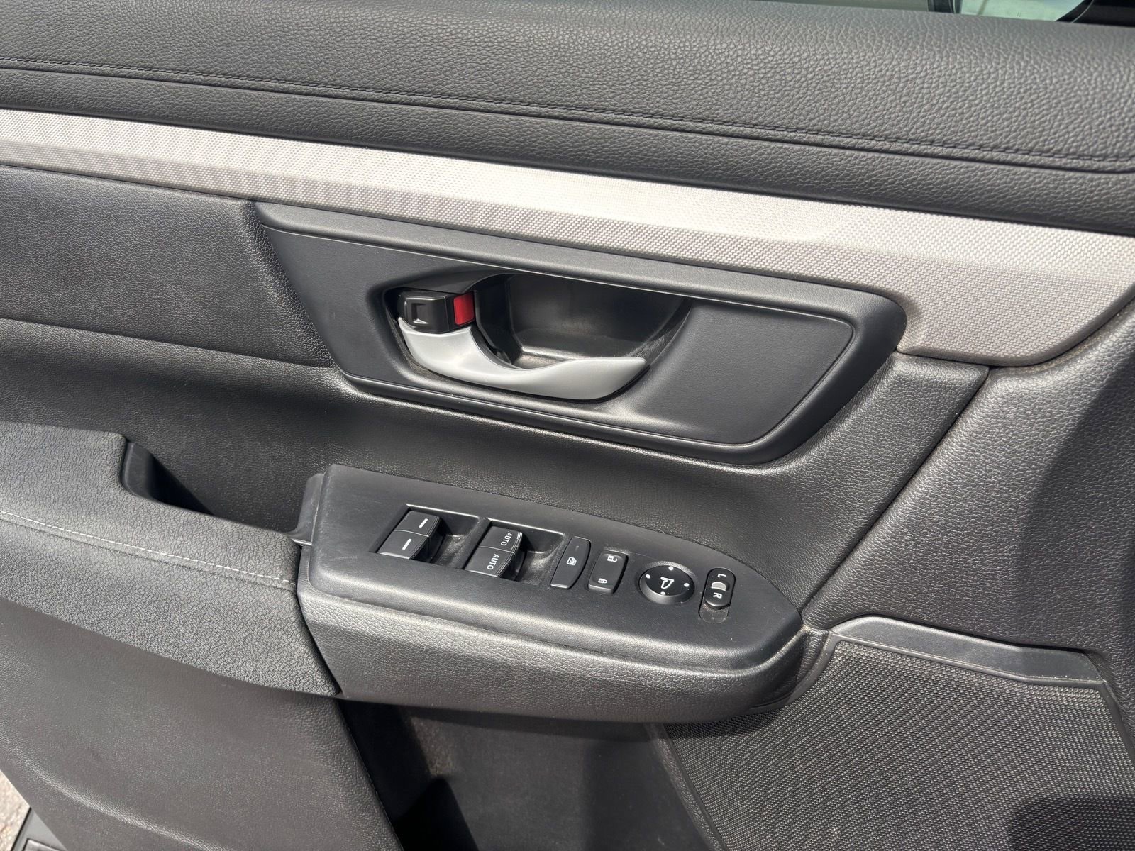 Used 2021 Honda CR-V Special Edition image 32