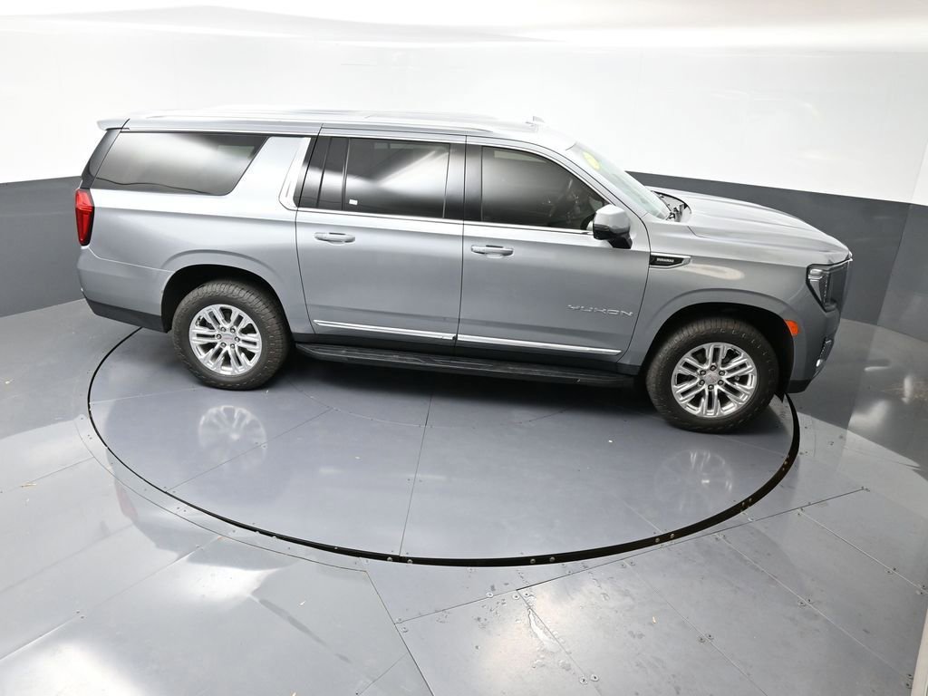 Used 2023 GMC Yukon XL SLT image 45