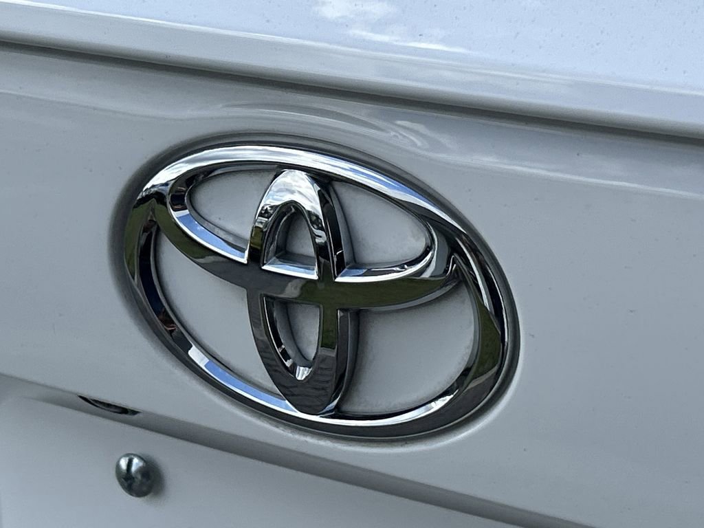 Used 2024 Toyota RAV4 LE image 10