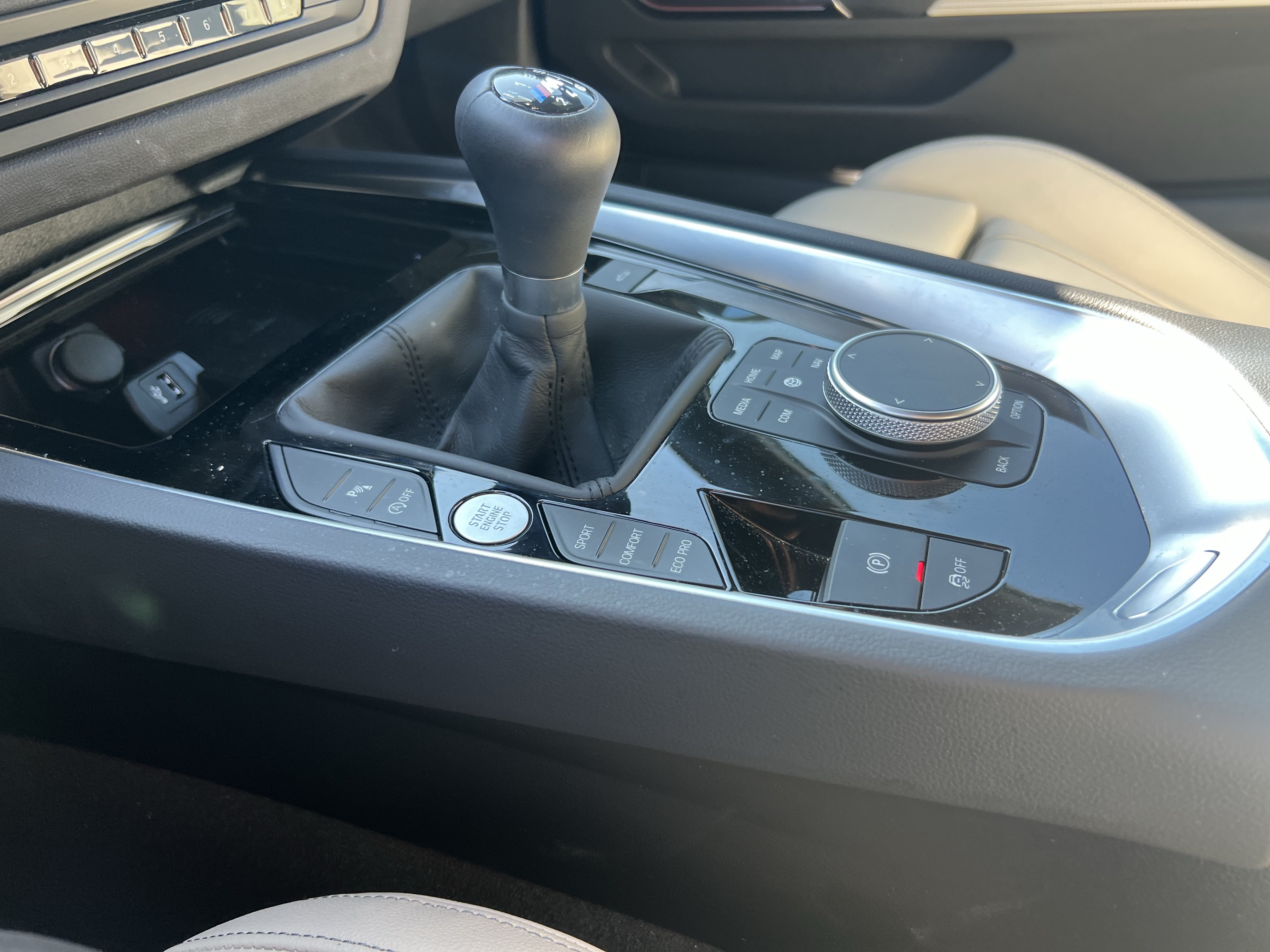 Used 2026 BMW Z4 M40i w/ Premium Package RWD image 28