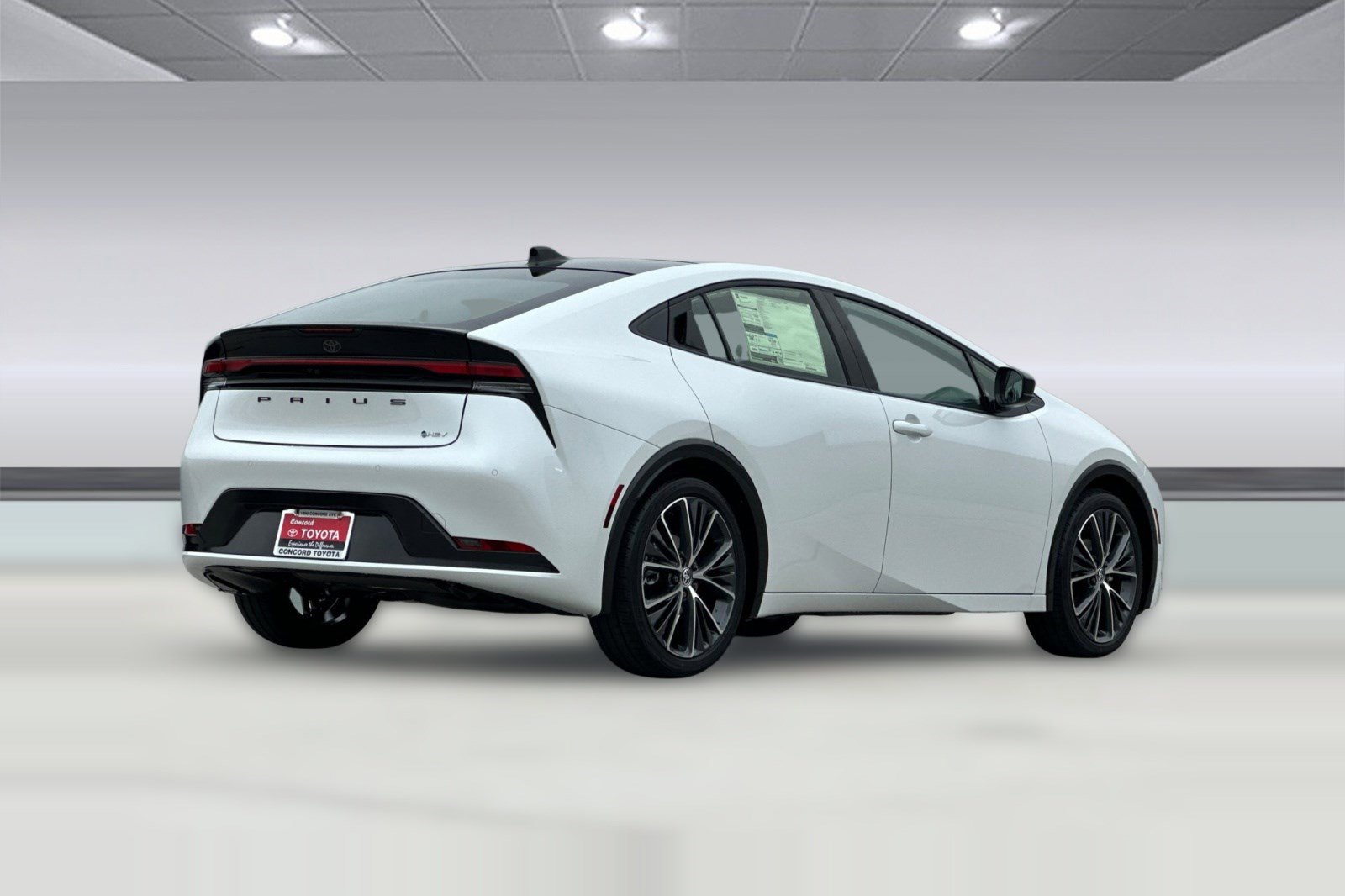 New 2026 Toyota Prius LE image 3