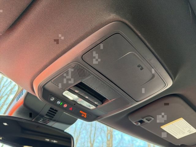 Used 2024 GMC Acadia AT4 w/ Luxury Package image 30